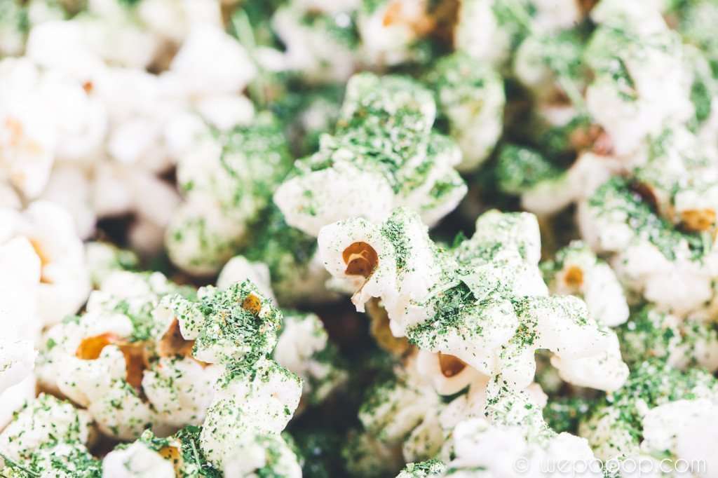 Nässelpopcorn i närbild