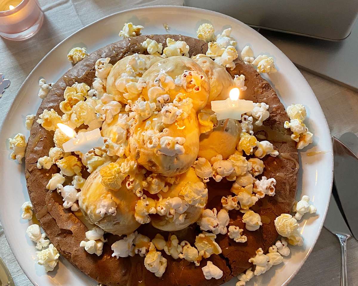 Kladdkaka med popcorn
